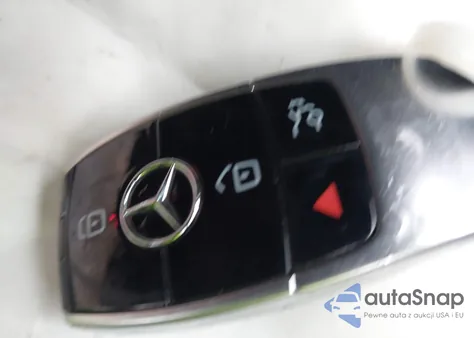 2018 Mercedes-Benz E 300 from USA, damaged, VIN WDDZF4JB4JA488576